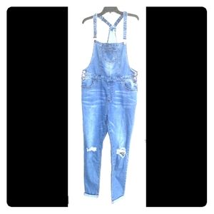 Plus Size Knee Slit Denim Overalls